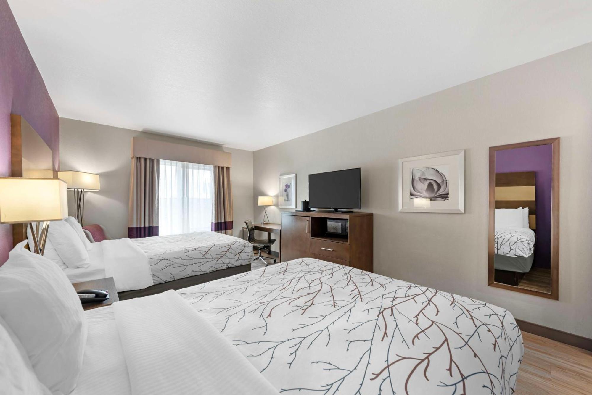 Western Austin & 3*