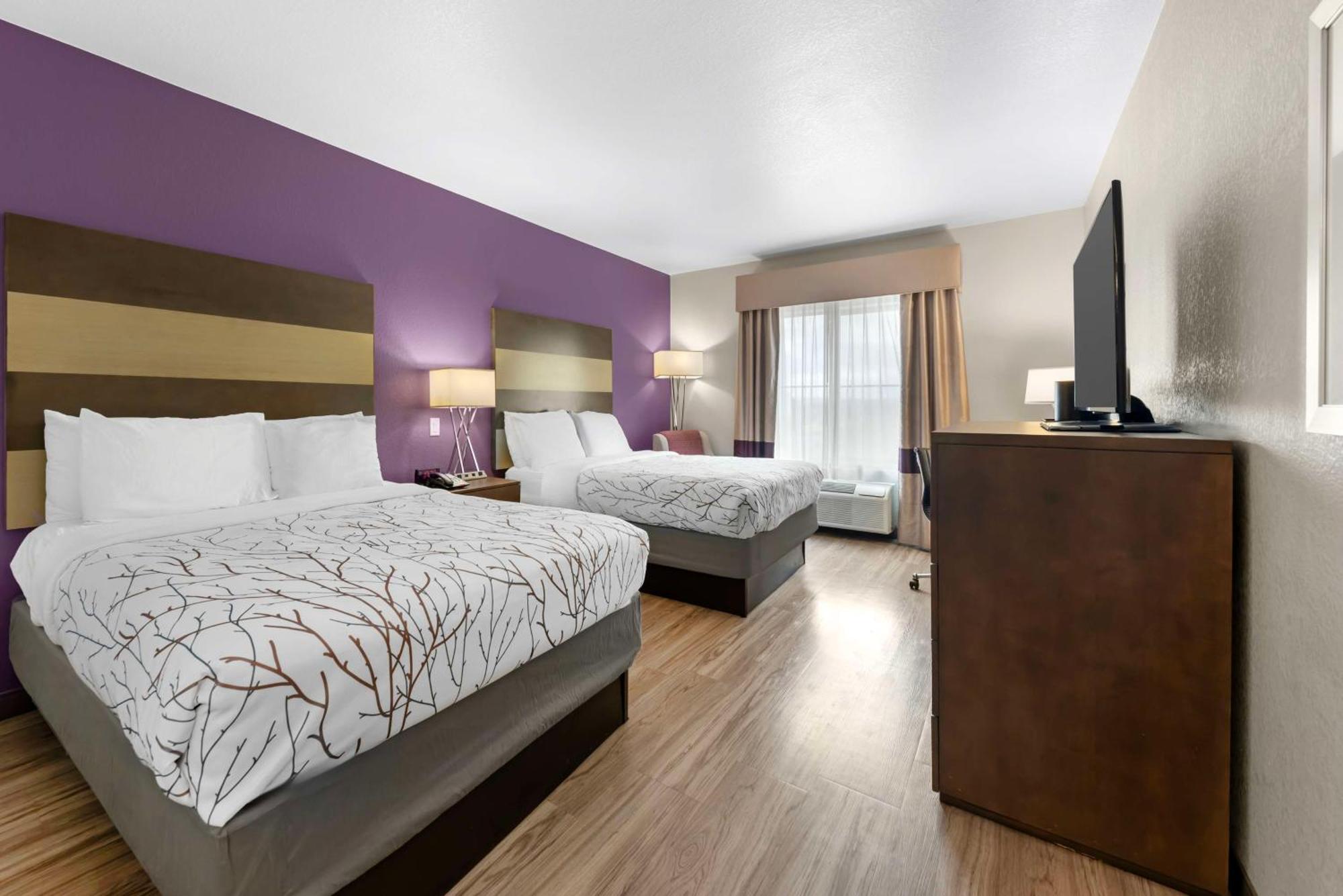 Western Austin & 3* Buda